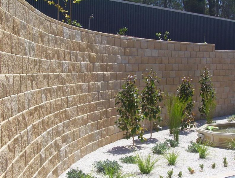 Commercial Retaining Wall Ideas seattle 2022