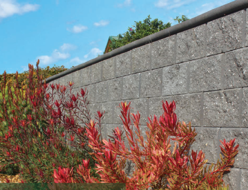 Freestone Rockface Retaining Wall System